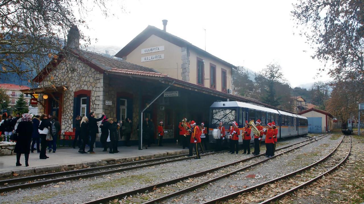 Chalet Coquelicot Kalavryta Buitenkant foto